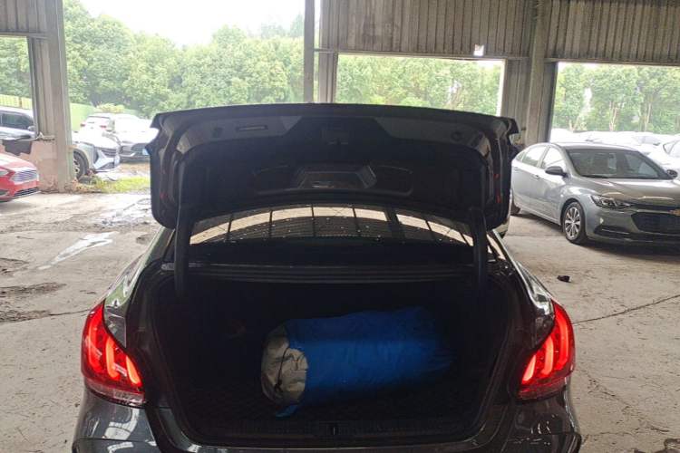 Used MG 5 2022 180 DVVT CVT Youth Flagship Edition Trunk