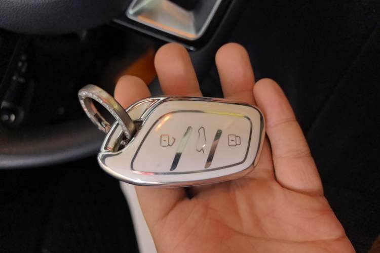 Used MG 5 2022 180 DVVT CVT Youth Luxury Edition Vehicle Key