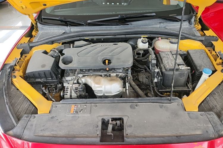 Used MG 5 2022 180 DVVT CVT Youth Flagship Edition Engine Bay