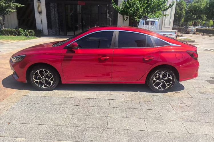 Used MG 5 2022 180 DVVT CVT Youth Luxury Edition Exterior 3