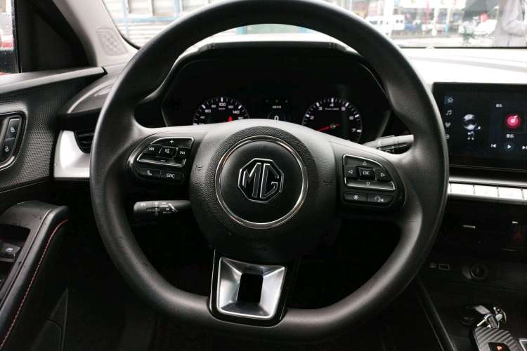 Used MG 5 2022 180 DVVT CVT Youth Style Edition Interior 2