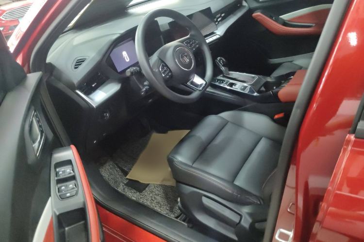 Used MG 5 2022 180 DVVT CVT Youth Luxury Edition Interior 3