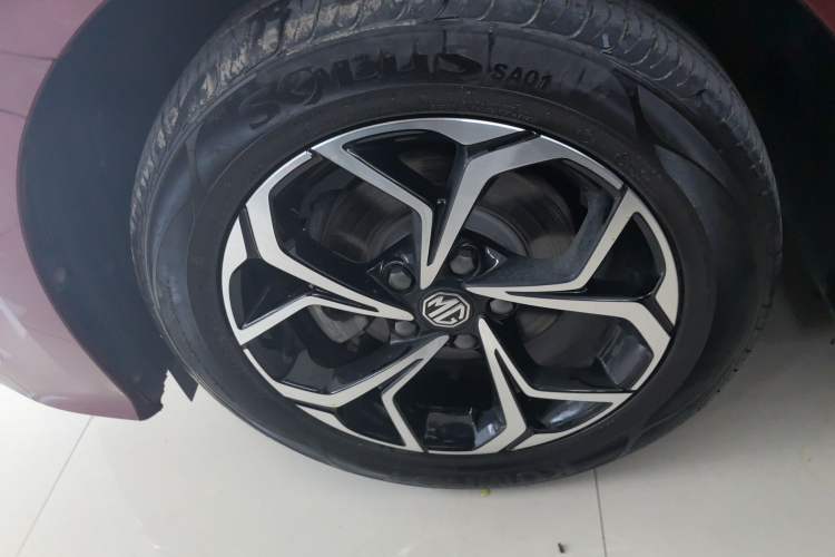 Used MG 5 2022 180 DVVT CVT Youth Luxury Edition Left Front Wheel Hub