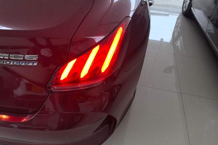 Used MG 5 2022 180 DVVT CVT Youth Luxury Edition Right Rear Taillight