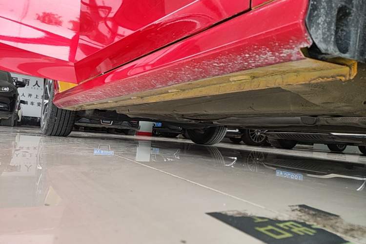 Used MG 5 2022 180 DVVT CVT Youth Flagship Edition Right Side Sill