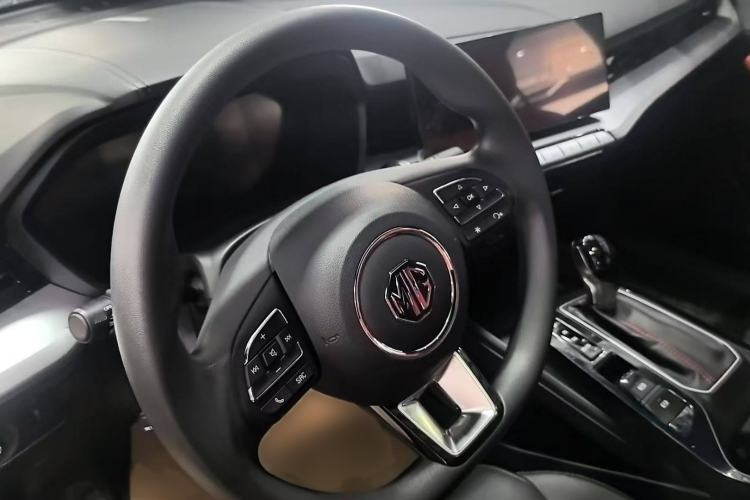 Used MG 5 2022 180 DVVT CVT Youth Luxury Edition Steering Wheel