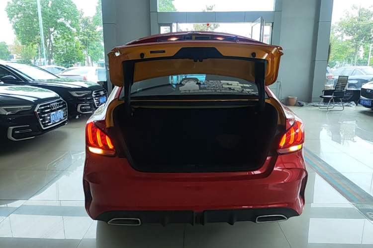Used MG 5 2022 180 DVVT CVT Youth Flagship Edition Trunk