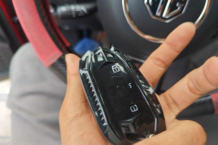 Used MG 5 2022 300TGI DCT Chao Yue Luxury Edition Vehicle Key