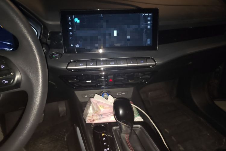Used MG 5 2022 180 DVVT CVT Youth Luxury Edition Audio And AC Panel