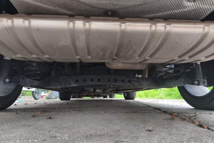 Used MG 5 2022 300TGI DCT Chao Yue Luxury Edition Chassis Rear