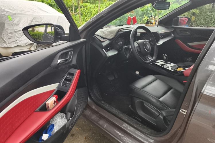 Used MG 5 2022 300TGI DCT Chao Yue Luxury Edition Driver Seat