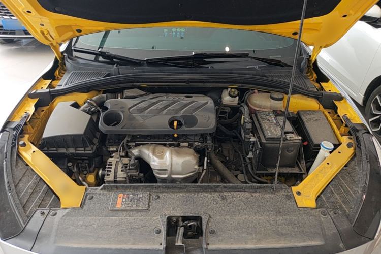 Used MG 5 2022 180 DVVT CVT Youth Flagship Edition Engine Bay