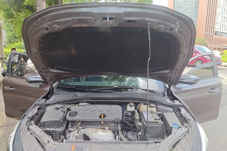 Used MG 5 2022 180 DVVT CVT Youth Luxury Edition Engine Bay