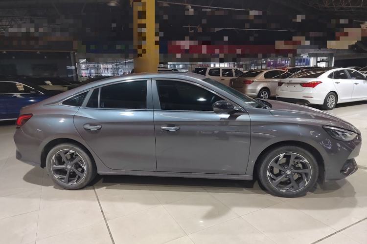 Used MG 5 2022 300TGI DCT Chao Yue Luxury Edition Exterior 2