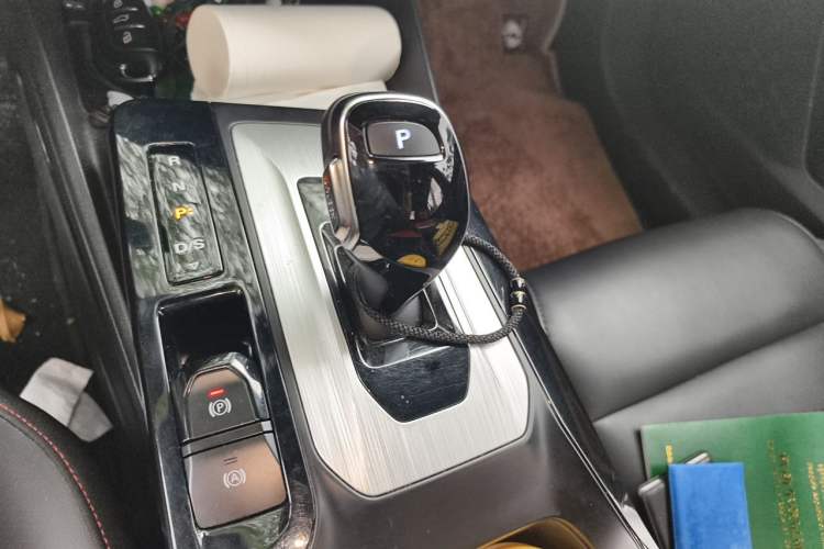 Used MG 5 2022 300TGI DCT Chao Yue Luxury Edition Gear Lever
