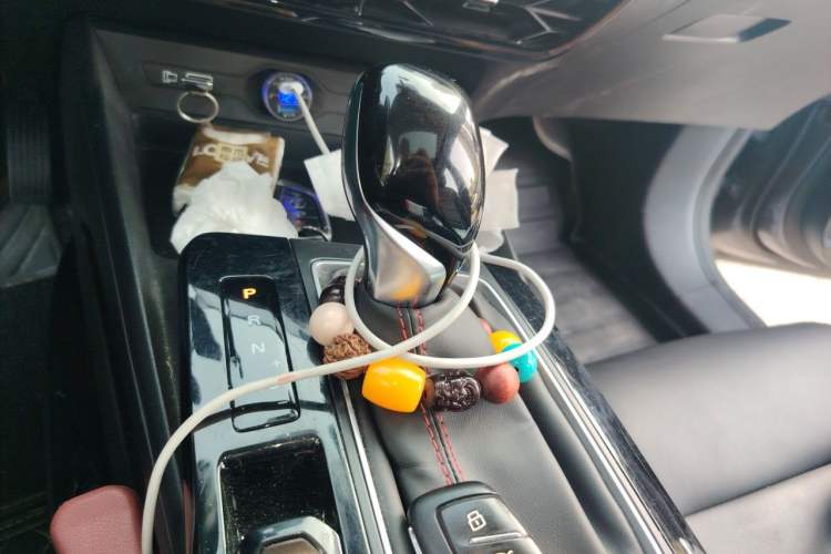 Used MG 5 2022 180 DVVT CVT Youth Style Edition Gear Lever