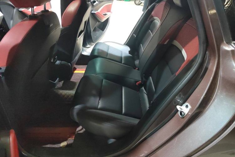 Used MG 5 2022 300TGI DCT Chao Yue Luxury Edition Interior 1
