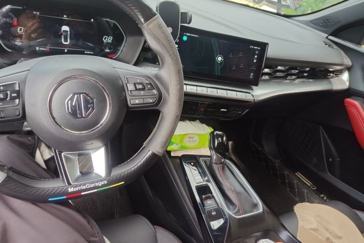 Used MG 5 2022 180 DVVT CVT Youth Luxury Edition Interior 2