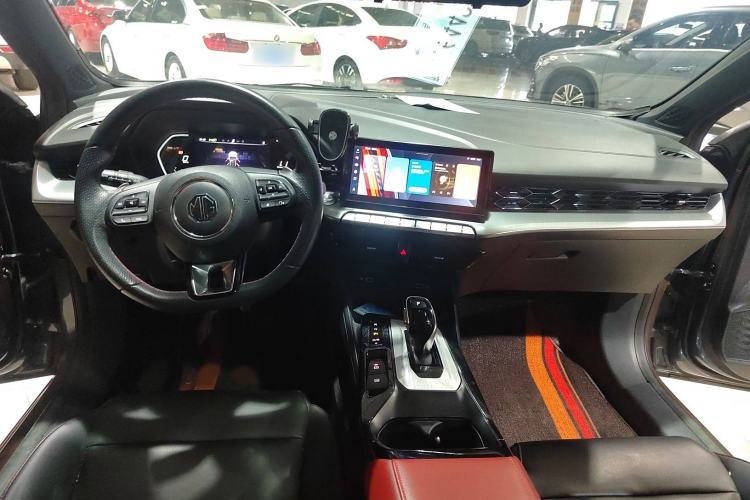 Used MG 5 2022 300TGI DCT Chao Yue Luxury Edition Interior 3