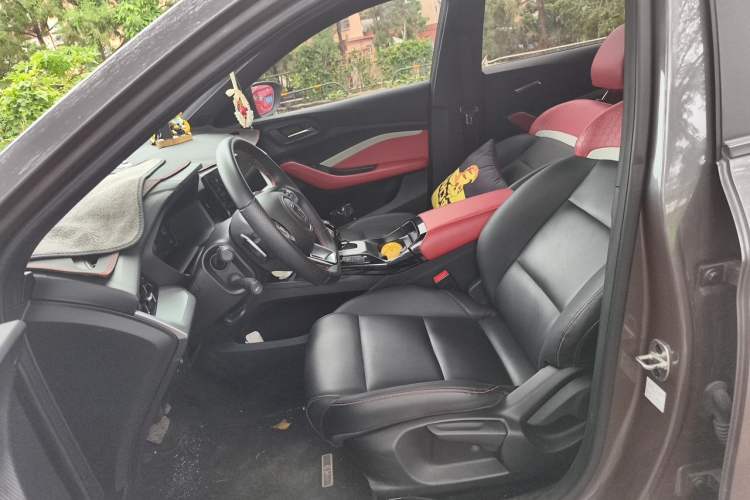 Used MG 5 2022 300TGI DCT Chao Yue Luxury Edition Left Front Seat