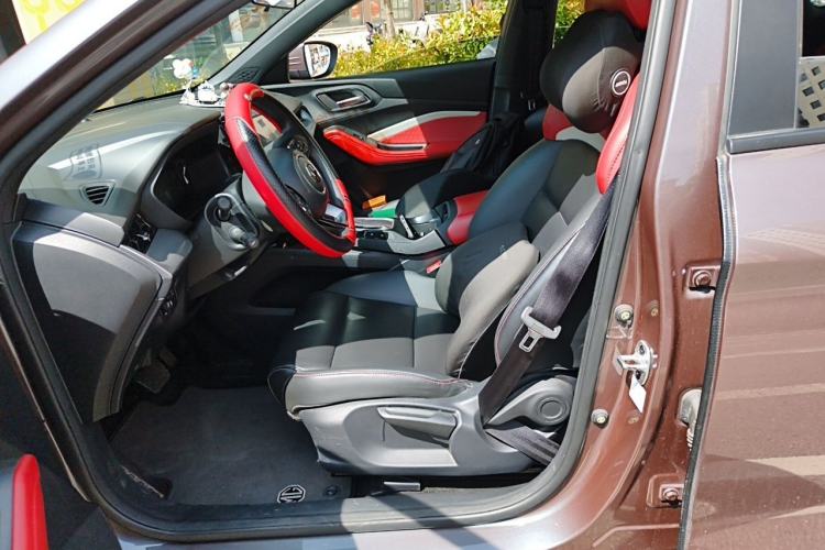 Used MG 5 2022 180 DVVT CVT Youth Luxury Edition Left Front Seat