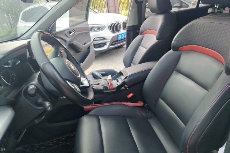 Used MG 5 2022 180 DVVT CVT Youth Style Edition Left Front Seat