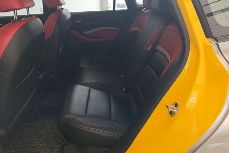 Used MG 5 2022 180 DVVT CVT Youth Flagship Edition Left Rear Seat
