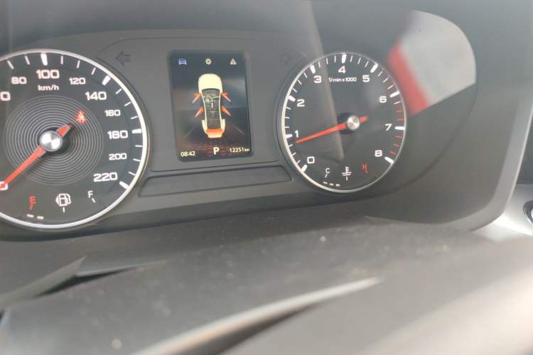 Used MG 5 2022 180 DVVT CVT Youth Style Edition Odometer Close Up