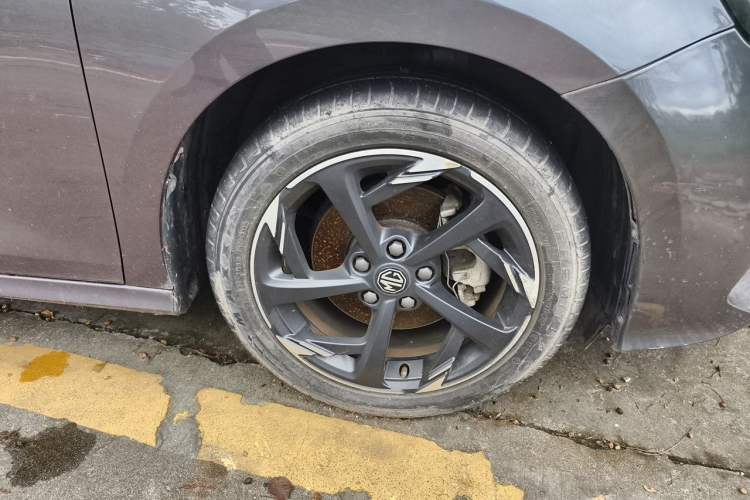 Used MG 5 2022 300TGI DCT Chao Yue Luxury Edition Right Front Wheel Hub