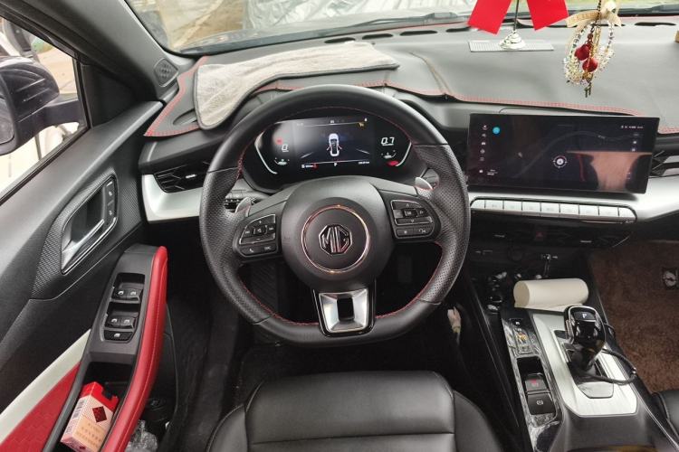 Used MG 5 2022 300TGI DCT Chao Yue Luxury Edition Steering Wheel