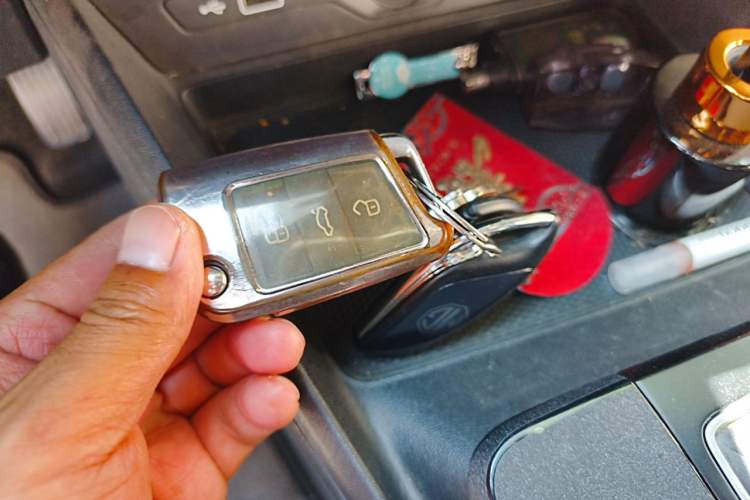 Used MG 5 2022 180 DVVT CVT Youth Luxury Edition Vehicle Key