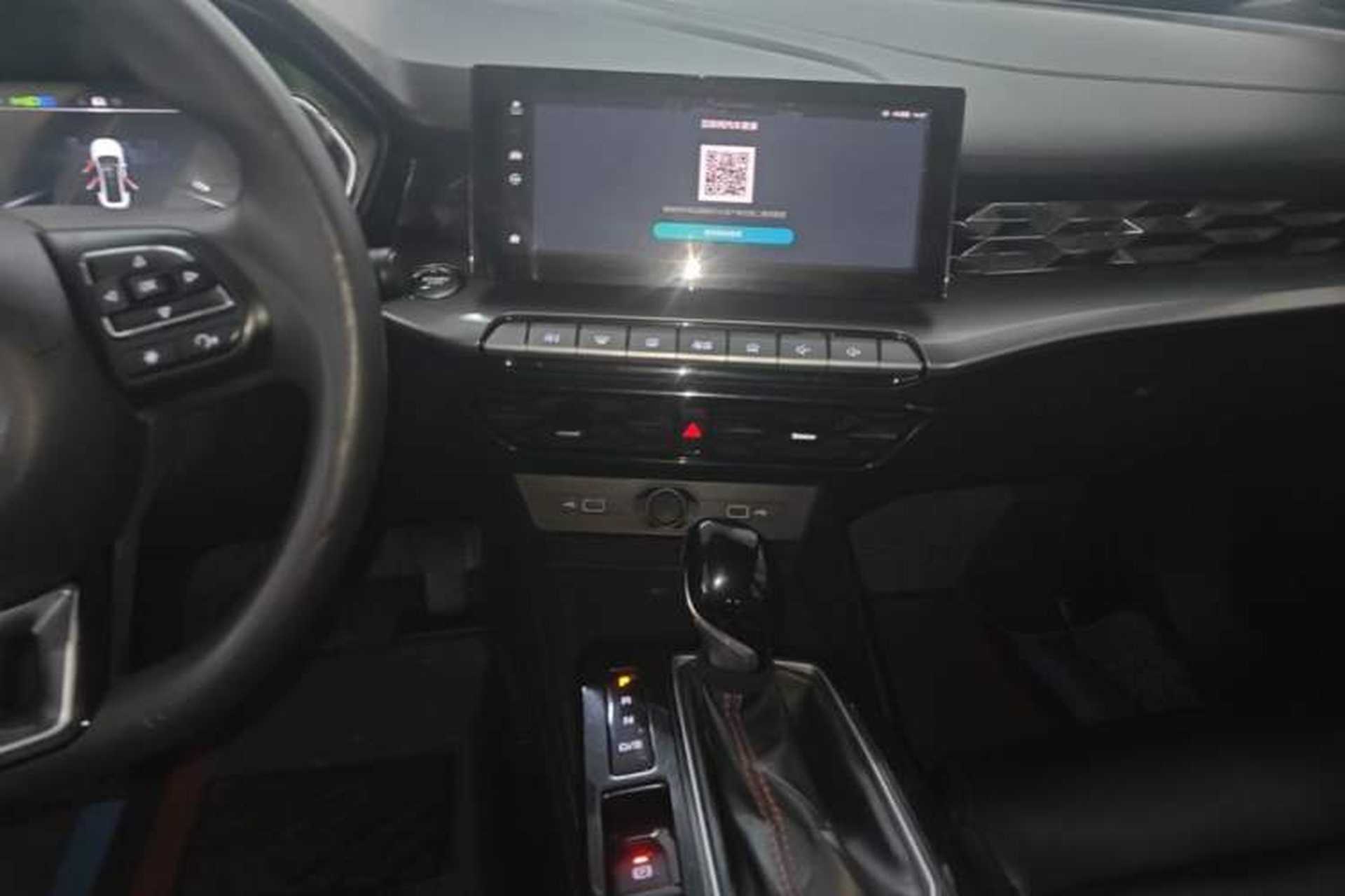 Used MG 5 2022 180 DVVT CVT Youth Luxury Edition Audio And AC Panel