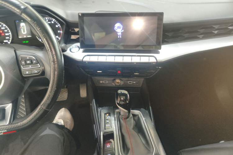 Used MG 5 2022 180 DVVT CVT Youth Style Edition Audio And AC Panel