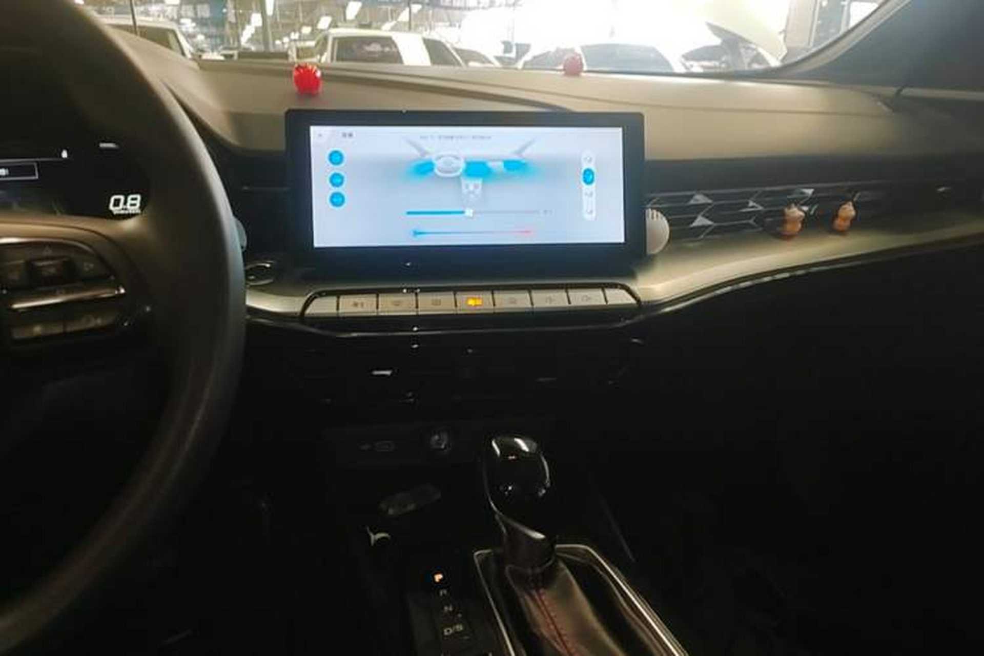 Used MG 5 2022 180 DVVT CVT Youth Luxury Edition Audio And AC Panel