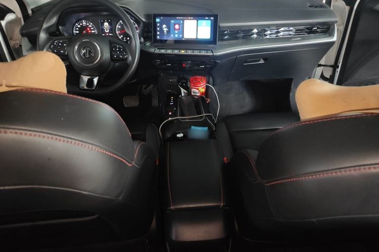 Used MG 5 2022 180 DVVT CVT Youth Style Edition Center Console