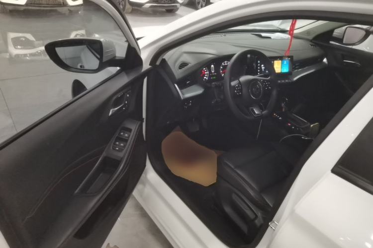 Used MG 5 2022 180 DVVT CVT Youth Style Edition Driver Seat