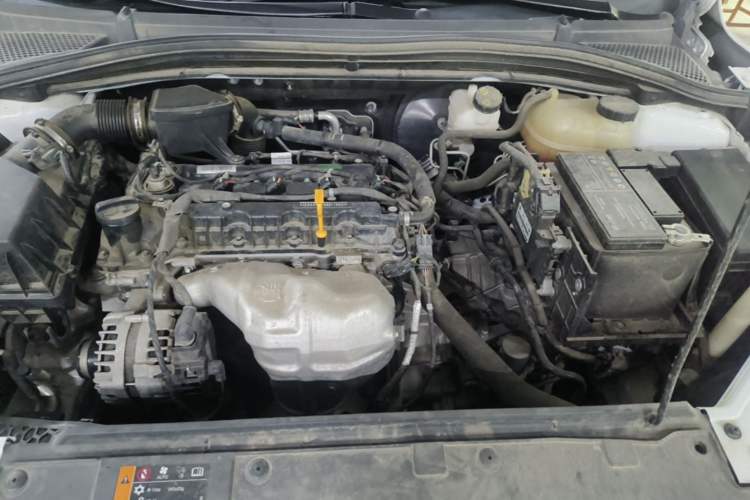 Used MG 5 2022 180 DVVT CVT Youth Luxury Edition Engine Bay