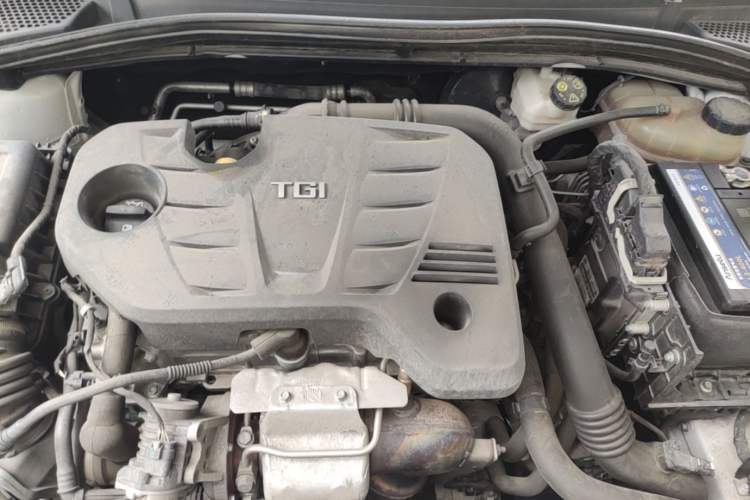 Used MG 5 2022 300TGI DCT Chao Yue Luxury Edition Engine Bay