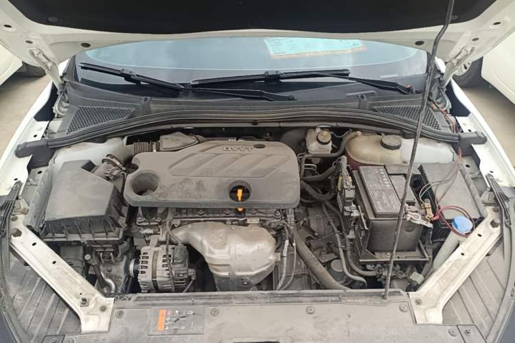 Used MG 5 2022 180 DVVT CVT Youth Luxury Edition Engine Bay