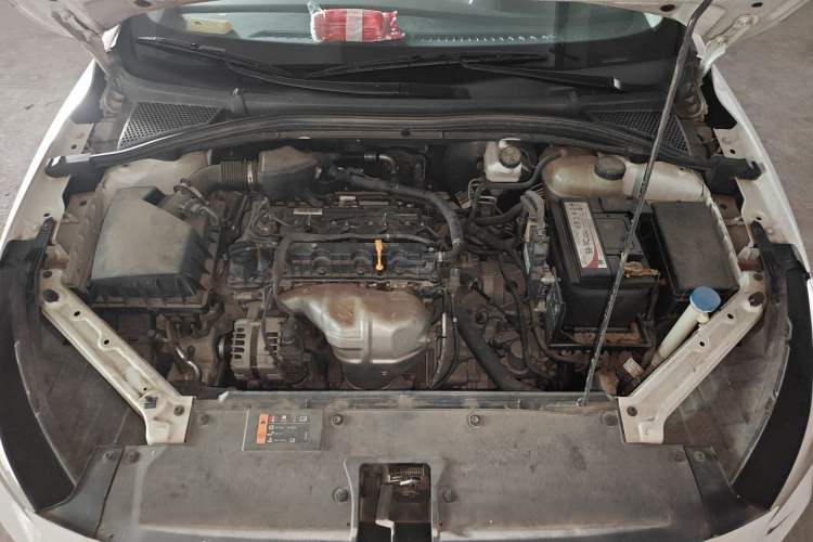 Used MG 5 2022 180 DVVT CVT Youth Style Edition Engine Bay