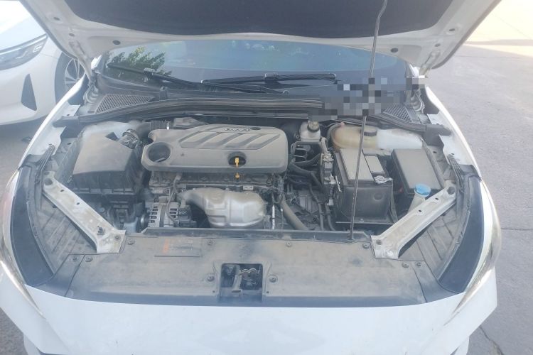 Used MG 5 2022 180 DVVT CVT Youth Flagship Edition Engine Bay