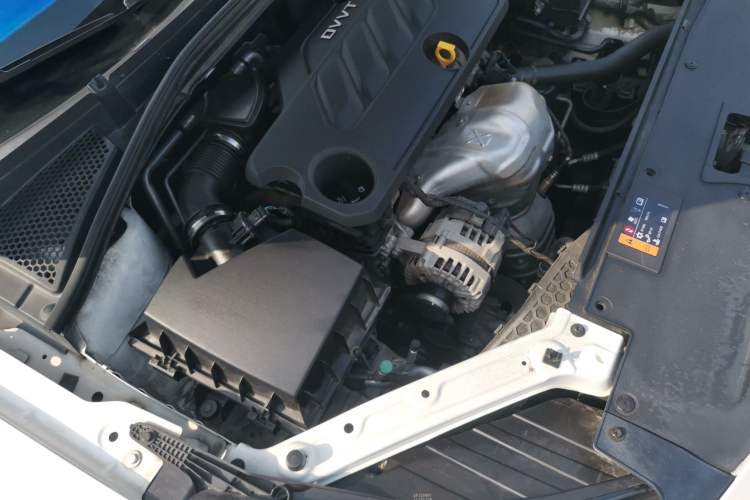 Used MG 5 2022 180 DVVT CVT Youth Flagship Edition Engine Bay Left