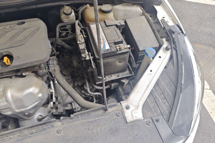 Used MG 5 2022 180 DVVT CVT Youth Luxury Edition Engine Bay Left