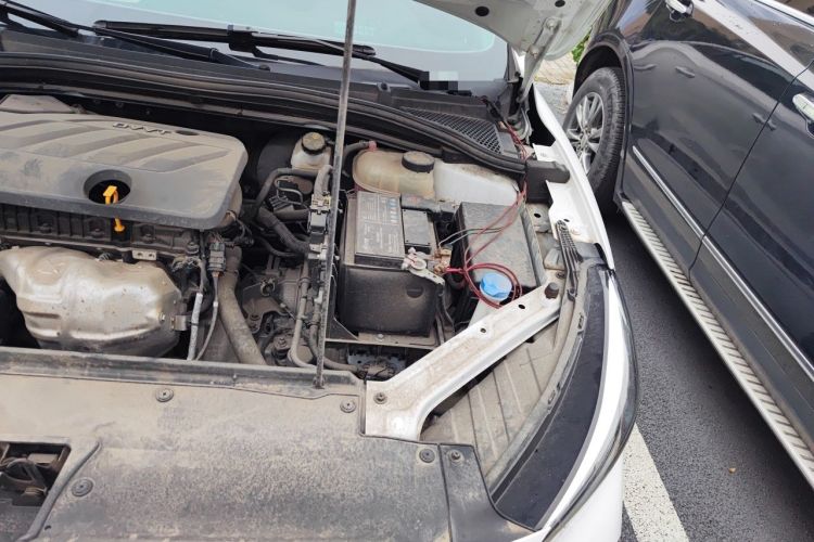Used MG 5 2022 180 DVVT CVT Youth Luxury Edition Engine Bay Left