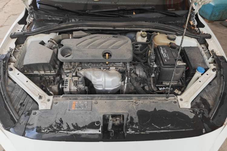 Used MG 5 2022 180 DVVT CVT Youth Luxury Edition Engine Bay