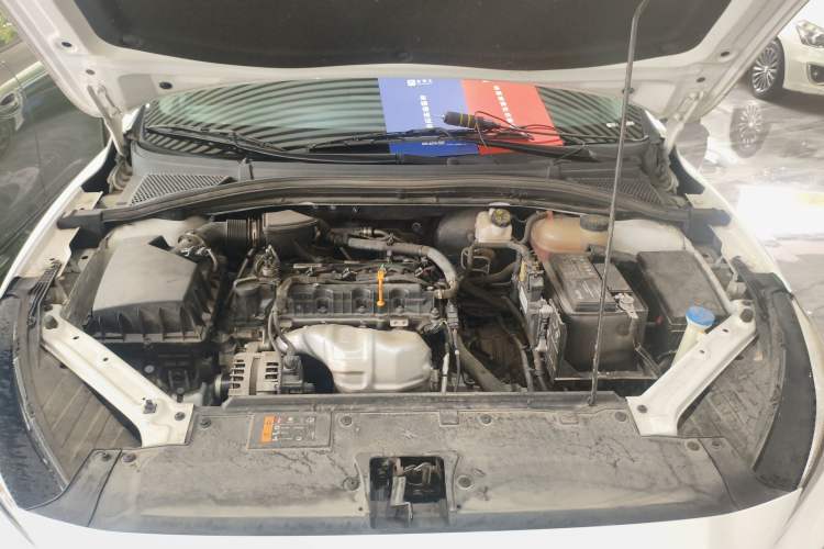 Used MG 5 2022 180 DVVT CVT Youth Style Edition Engine Bay