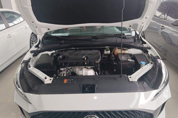 Used MG 5 2022 180 DVVT CVT Youth Flagship Edition Engine Bay