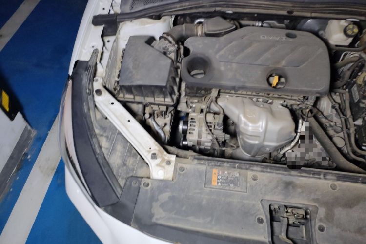 Used MG 5 2022 180 DVVT CVT Youth Luxury Edition Engine Bay Right