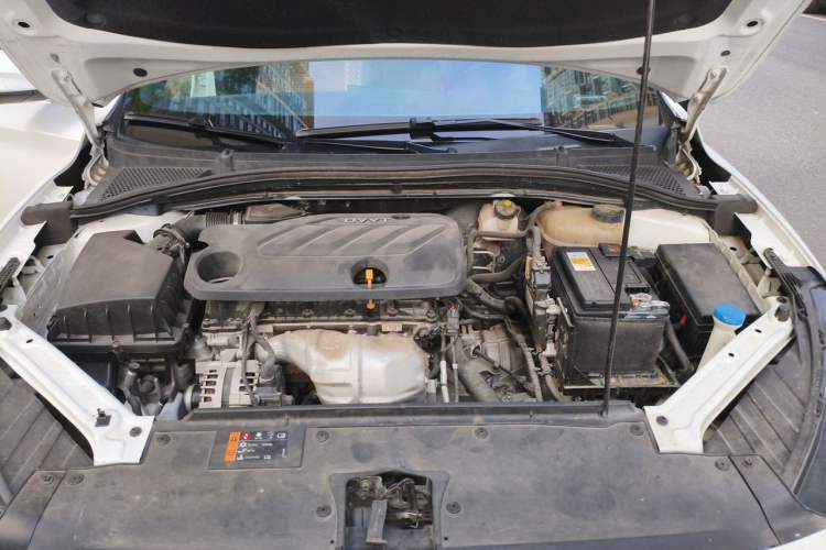 Used MG 5 2022 180 DVVT CVT Youth Luxury Edition Engine Bay