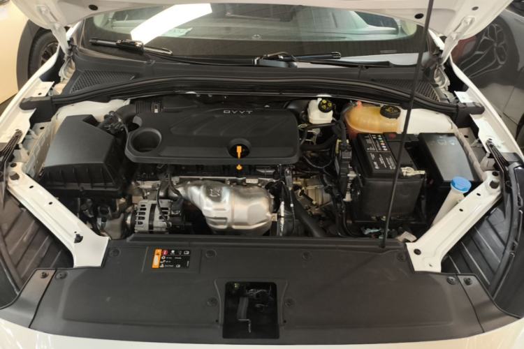 Used MG 5 2022 180 DVVT CVT Youth Style Edition Engine Bay